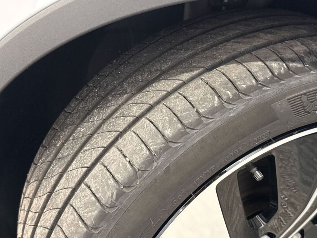 Polestar 2 2024 Harmaa