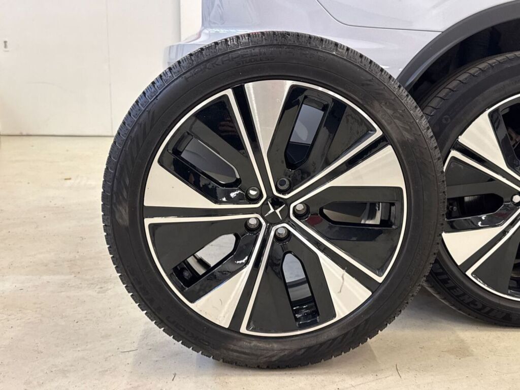 Polestar 2 2024 Harmaa