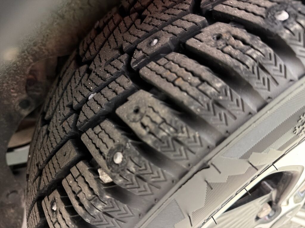 Kia XCeed 2022 Harmaa