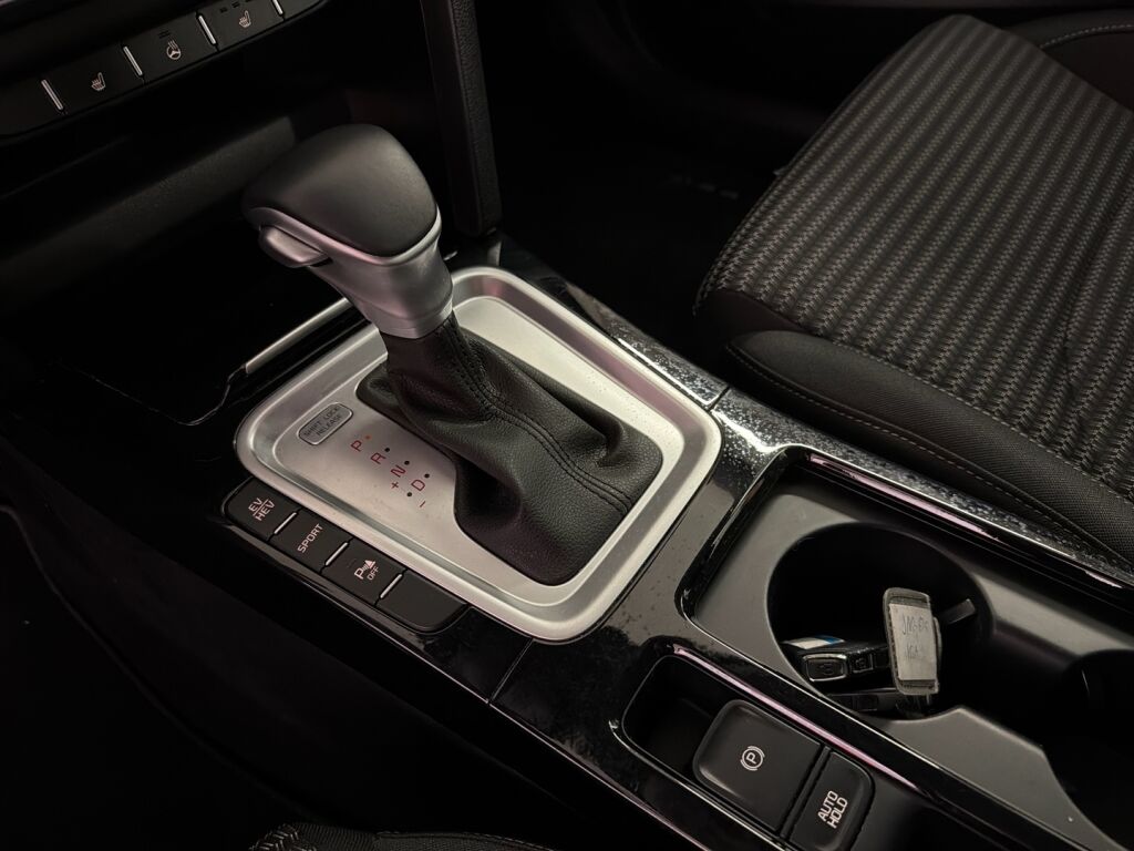 Kia XCeed 2022 Harmaa