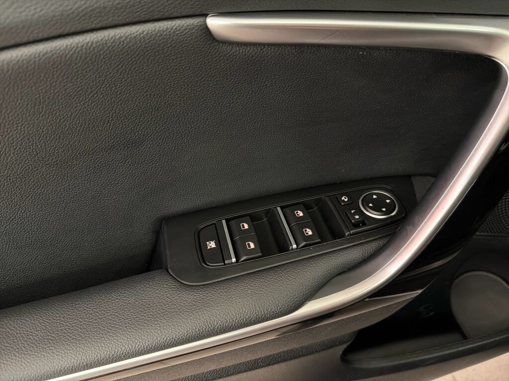 Kia XCeed 2022 Harmaa