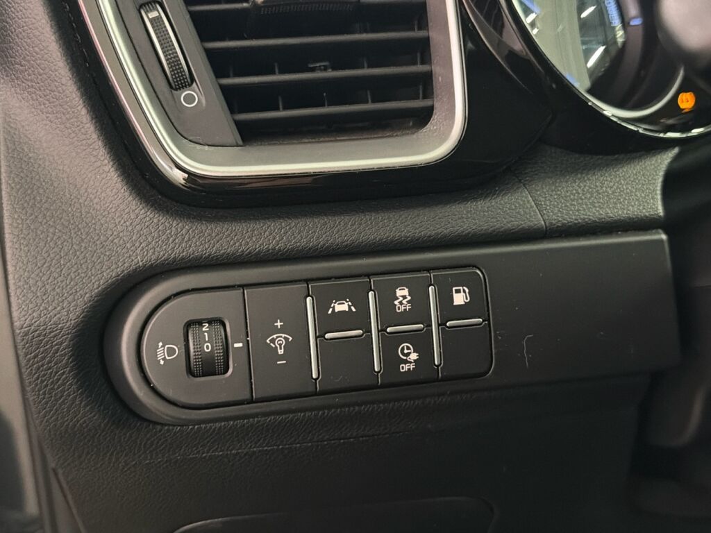 Kia XCeed 2022 Harmaa