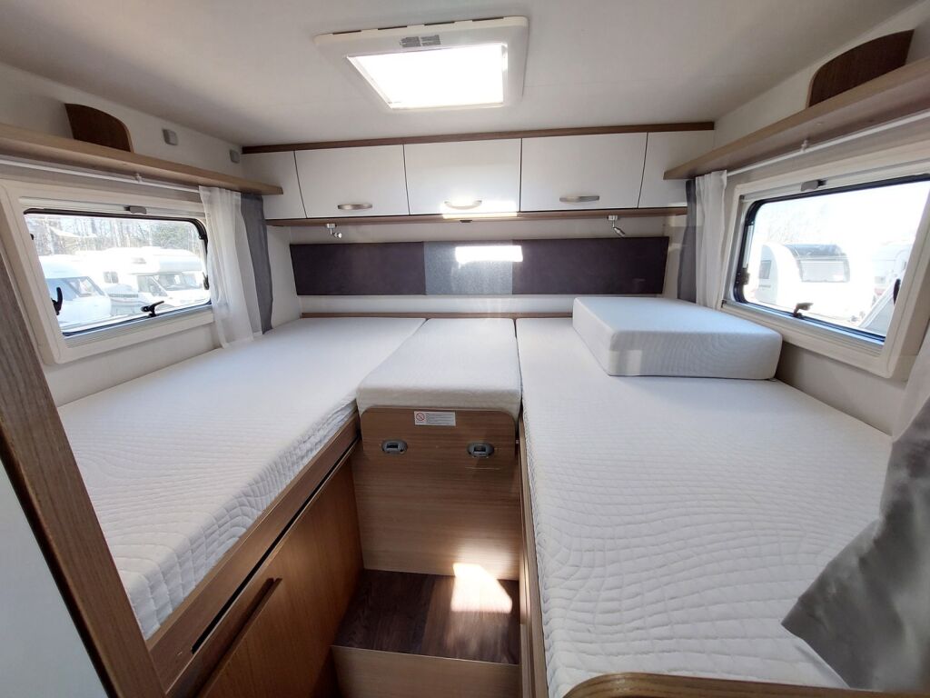 Carado I 338 Edition 15 2024 Valkoinen