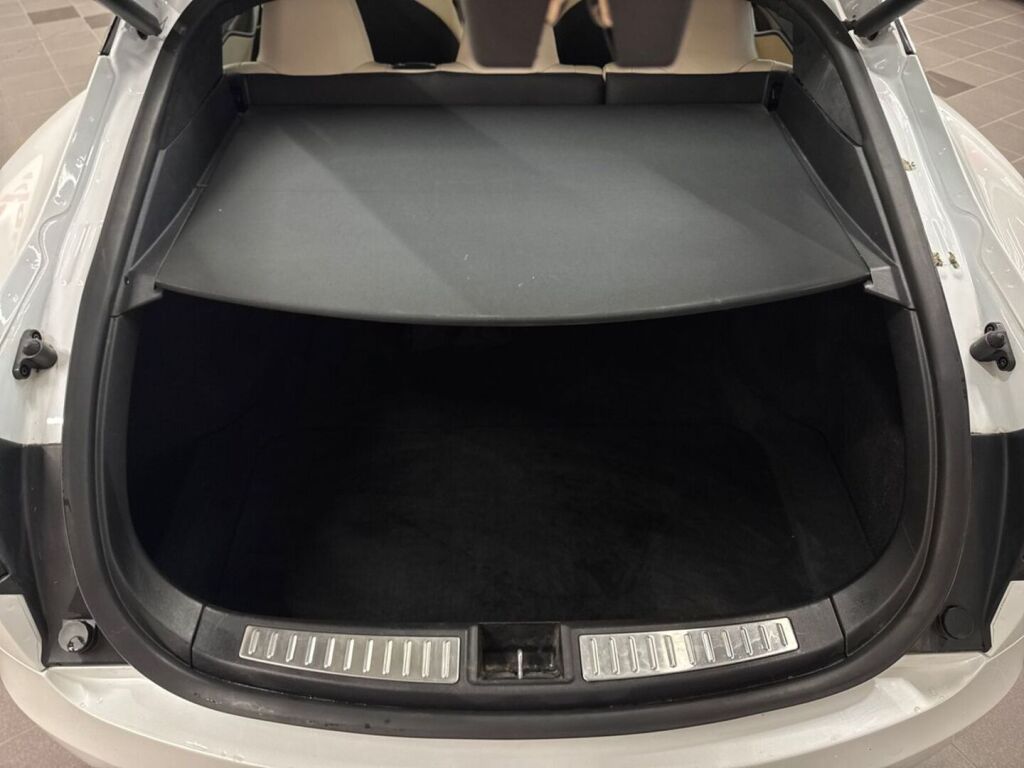 Tesla Model S 2020 Valkoinen