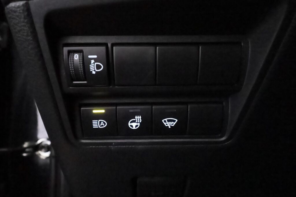 Toyota Yaris Cross 2022 Musta