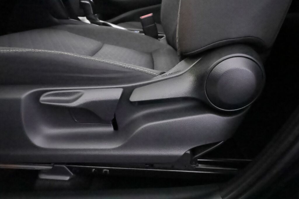 Toyota Yaris Cross 2022 Musta