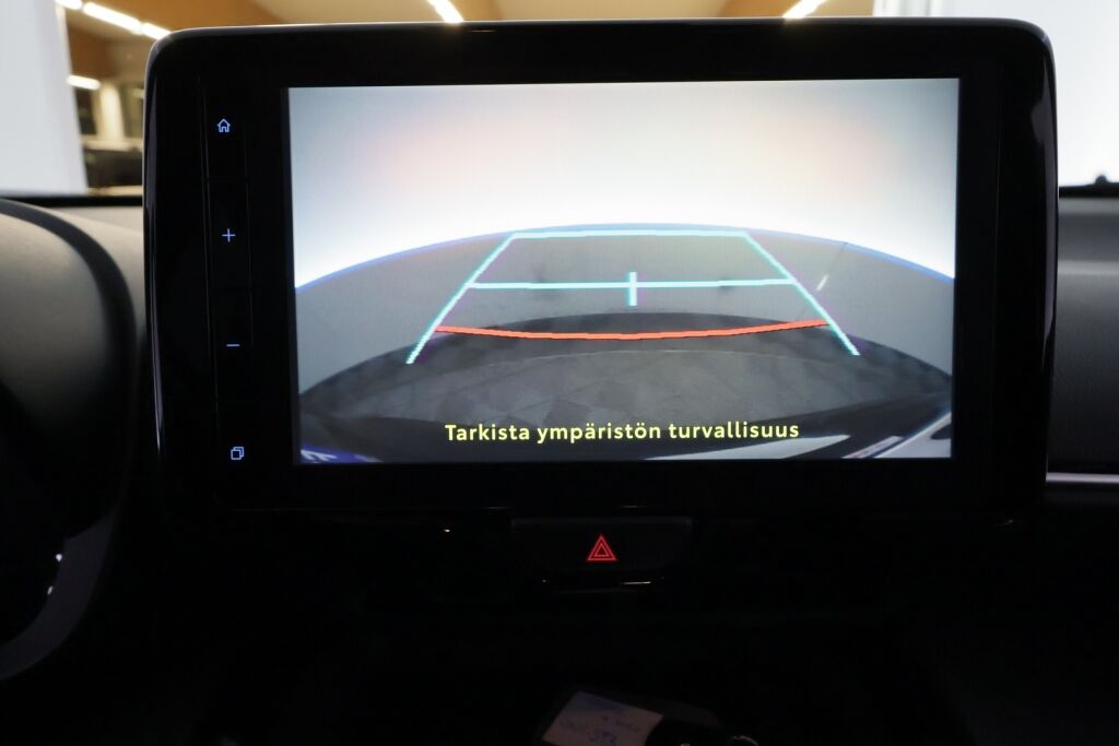 Toyota Yaris Cross 2022 Musta