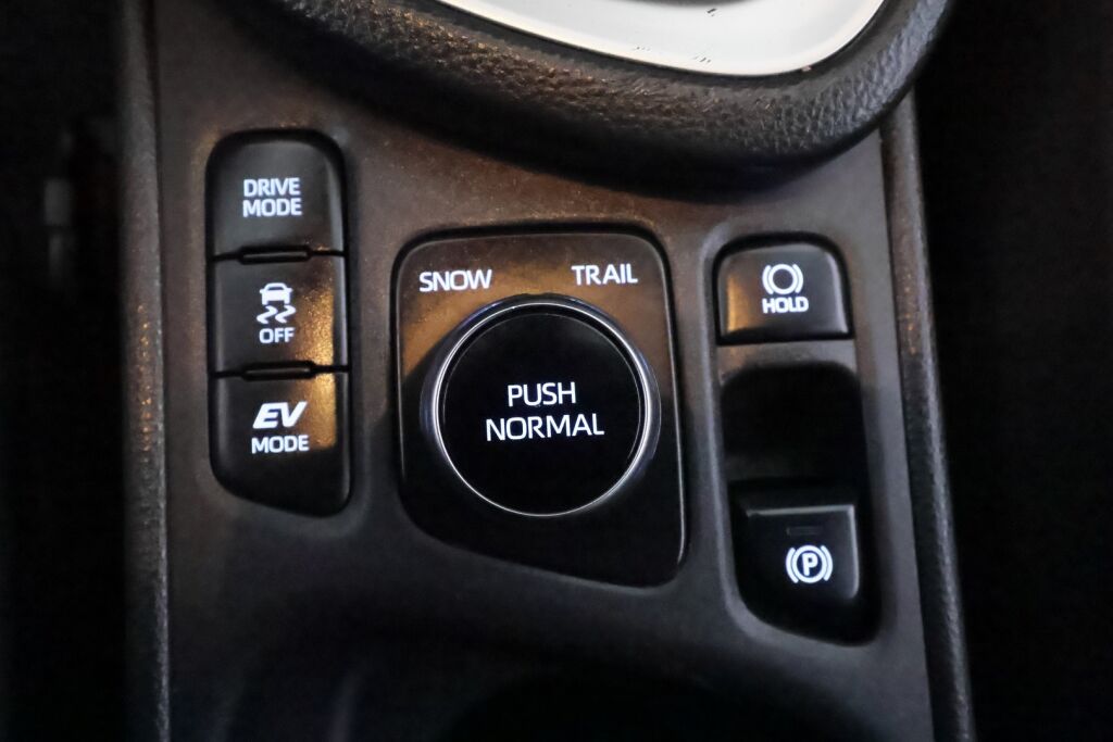 Toyota Yaris Cross 2022 Musta