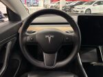 Tesla Model 3 2019 Sininen
