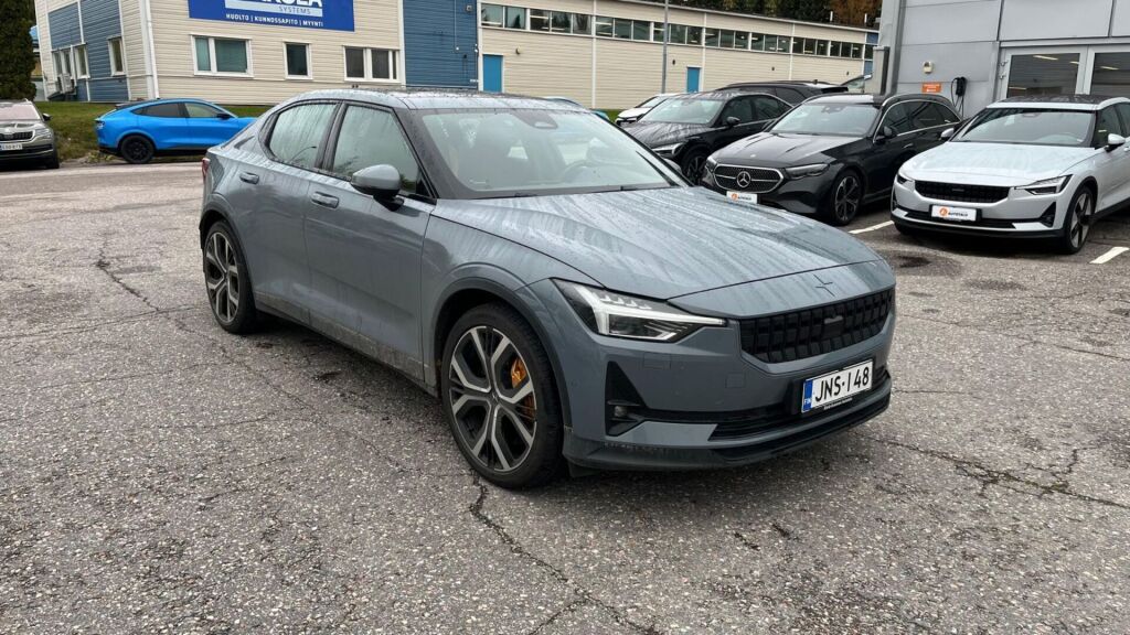 Polestar 2 2020 Harmaa