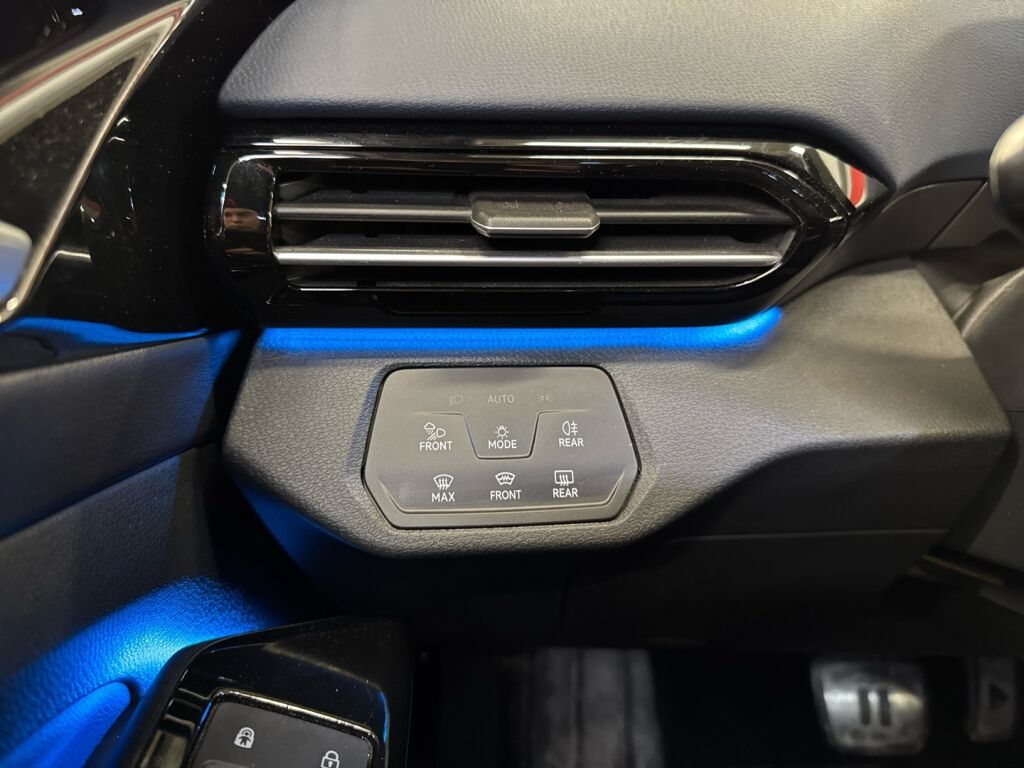 Volkswagen ID.4 2021 Valkoinen