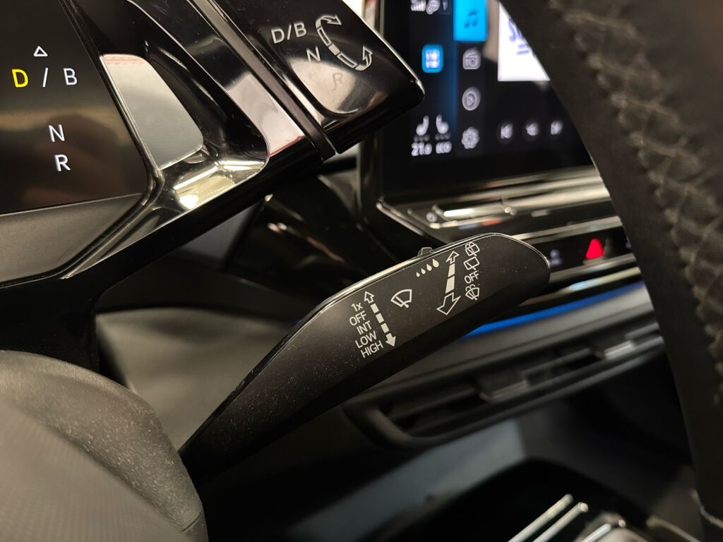 Volkswagen ID.4 2021 Valkoinen