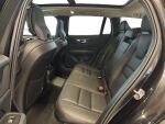 Volvo V60 2021 Musta