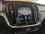 Volvo V60 2021 Musta