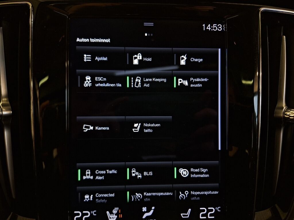 Volvo V60 2021 Musta