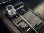 Volvo V60 2021 Musta