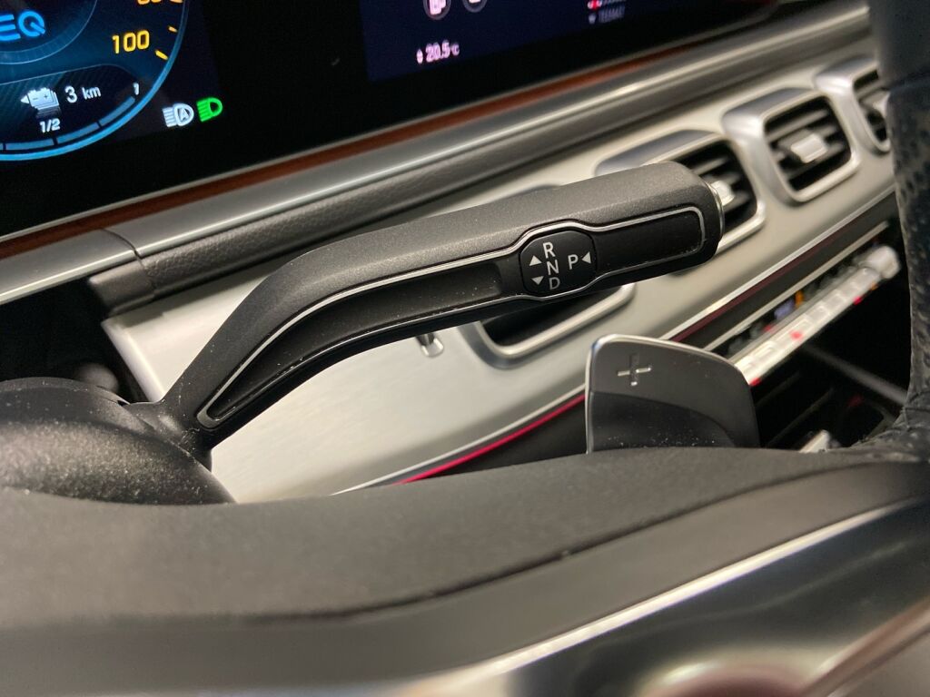 Mercedes-Benz GLE 2022 Musta