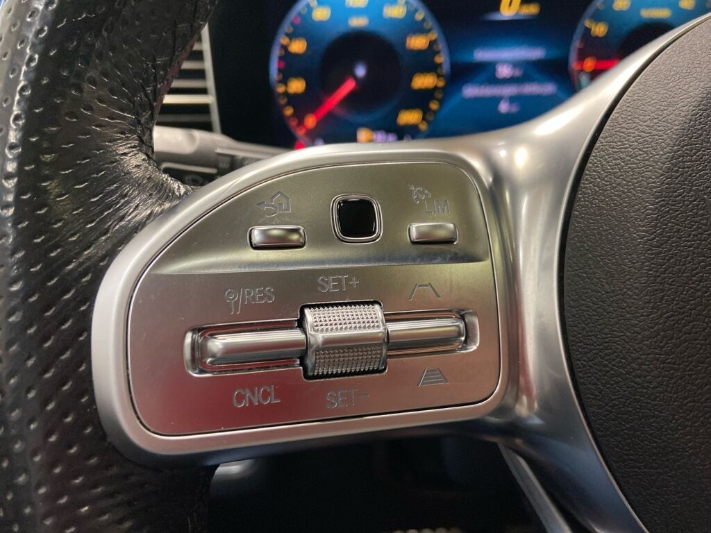 Mercedes-Benz GLE 2022 Musta