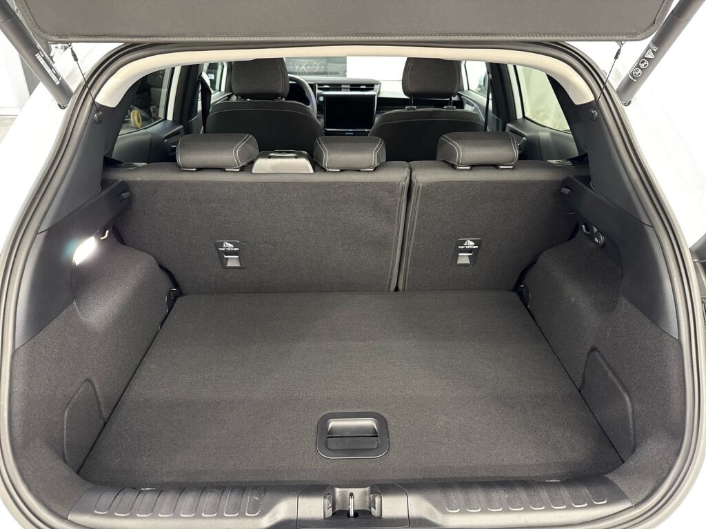 Ford Puma 2025 Valkoinen