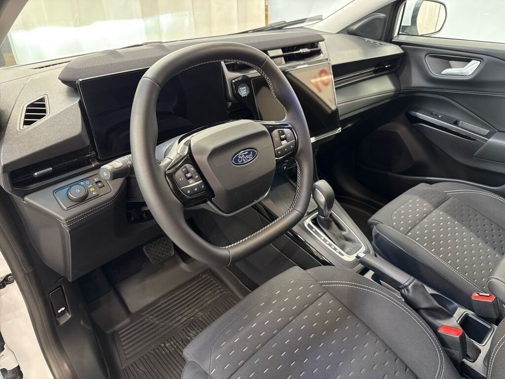 Ford Puma 2025 Valkoinen