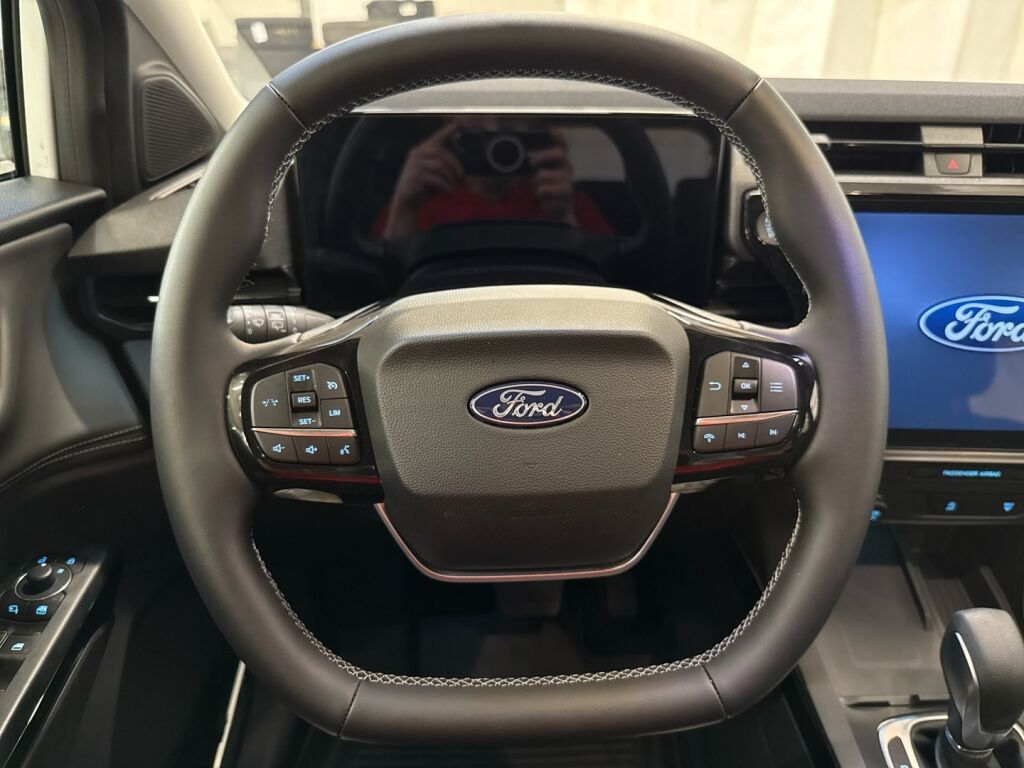 Ford Puma 2025 Valkoinen