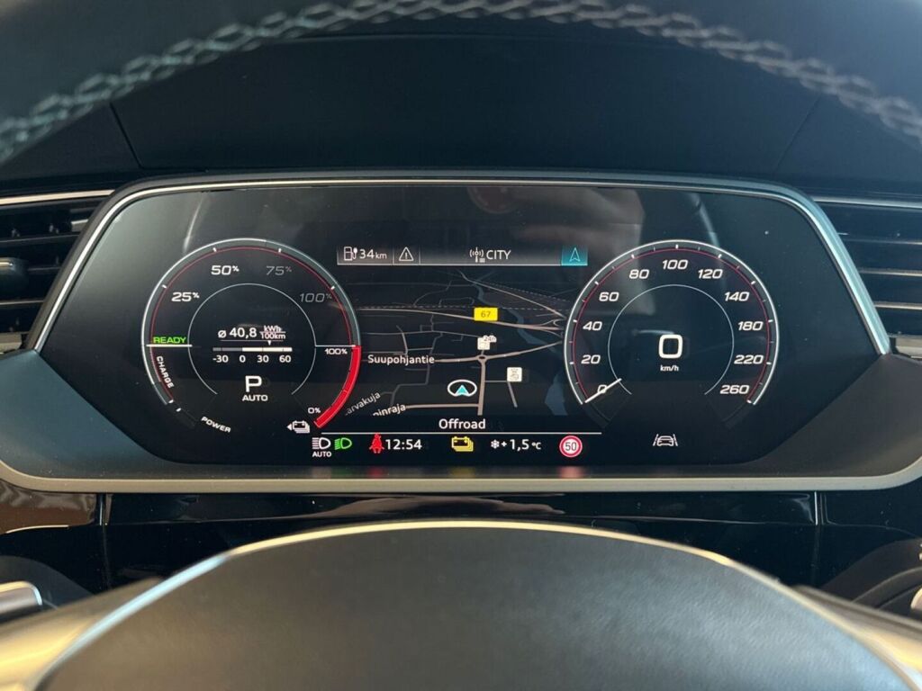 Audi e-tron 2019 Harmaa