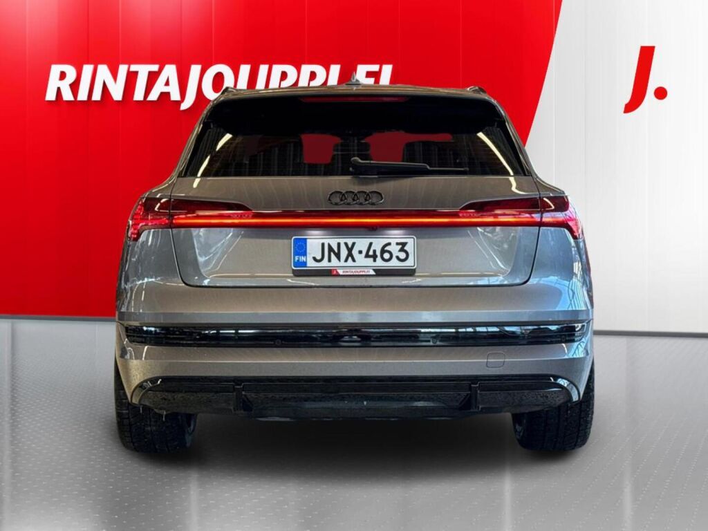 Audi e-tron 2019 Harmaa