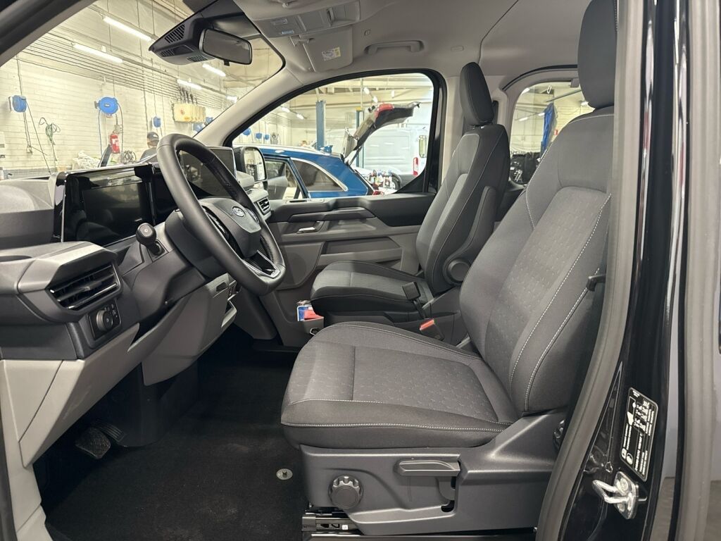 Ford Tourneo Custom 2026 