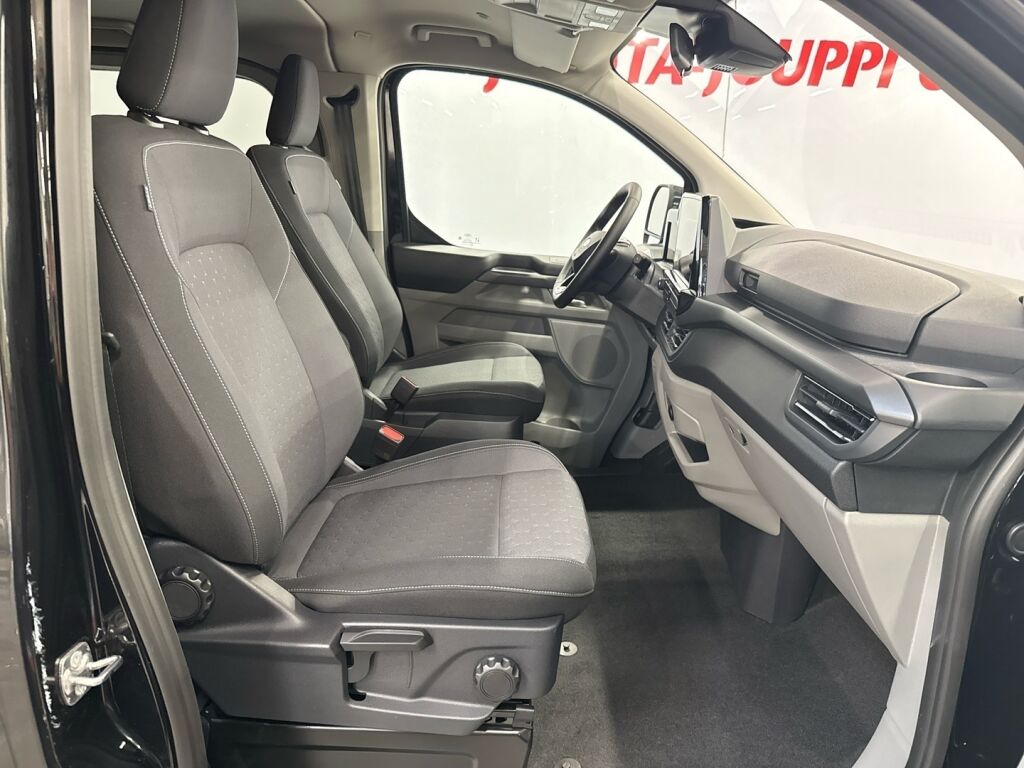 Ford Tourneo Custom 2026 