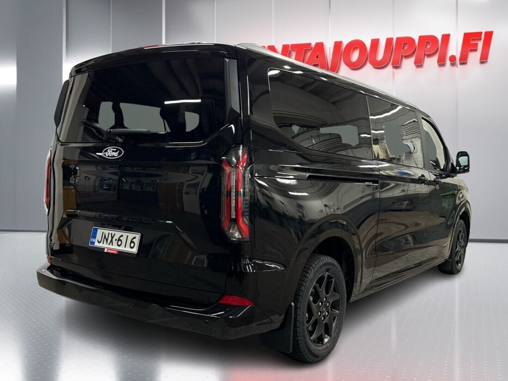 Ford Tourneo Custom 2025 Musta