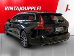 Volvo V60 2021 Musta