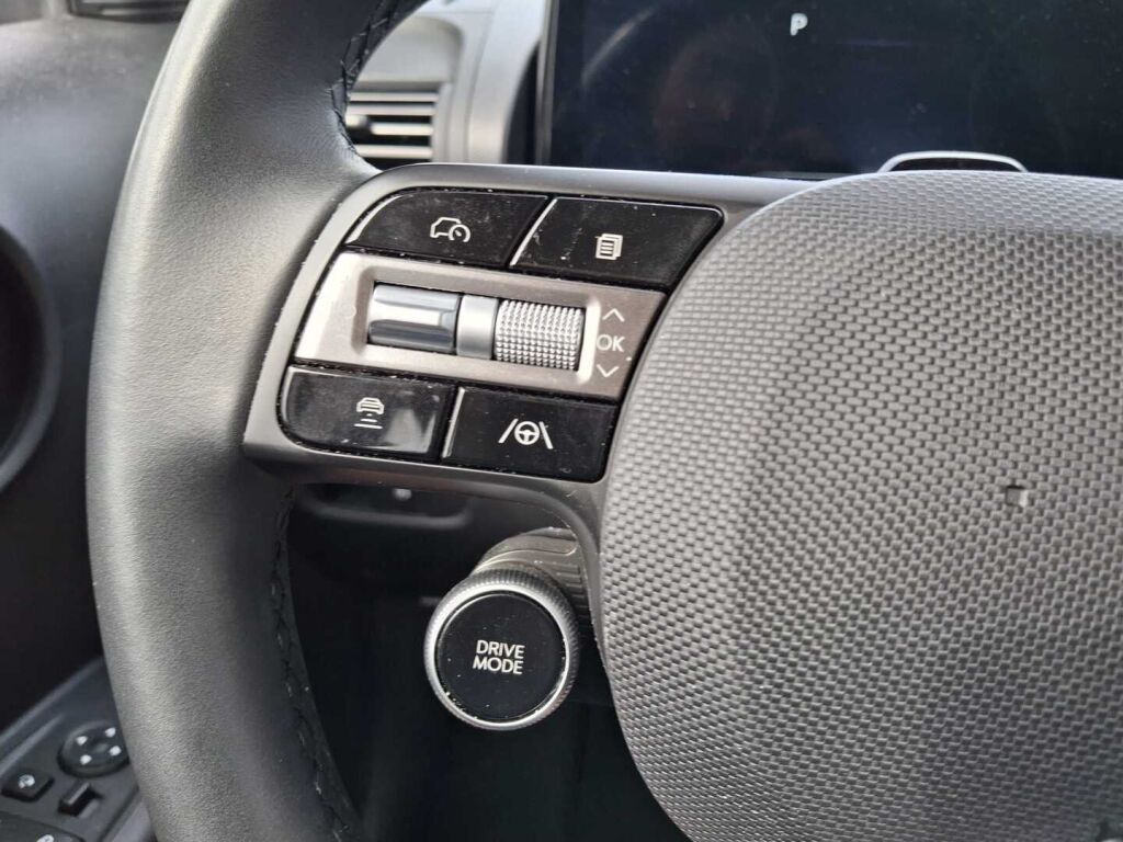 Hyundai INSTER 2025 Oranssi