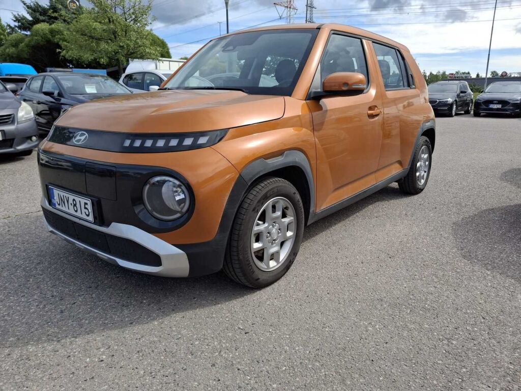 Hyundai INSTER 2025 Oranssi