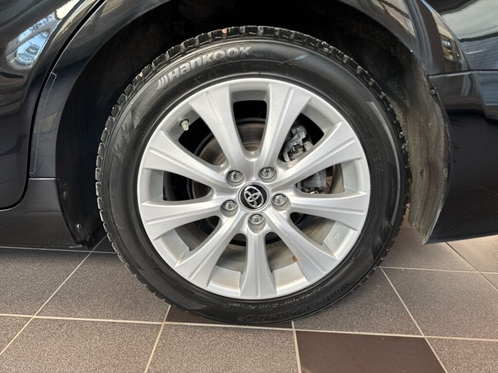 Toyota Camry 2020 Musta