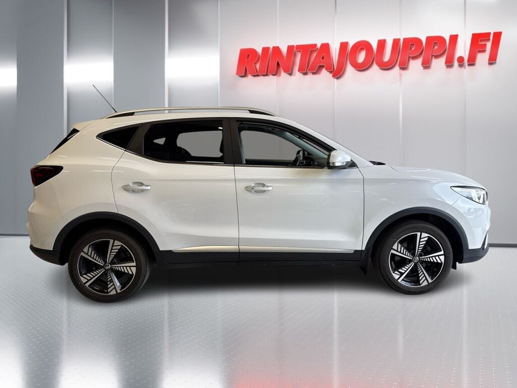 Mg ZS 2021 Valkoinen