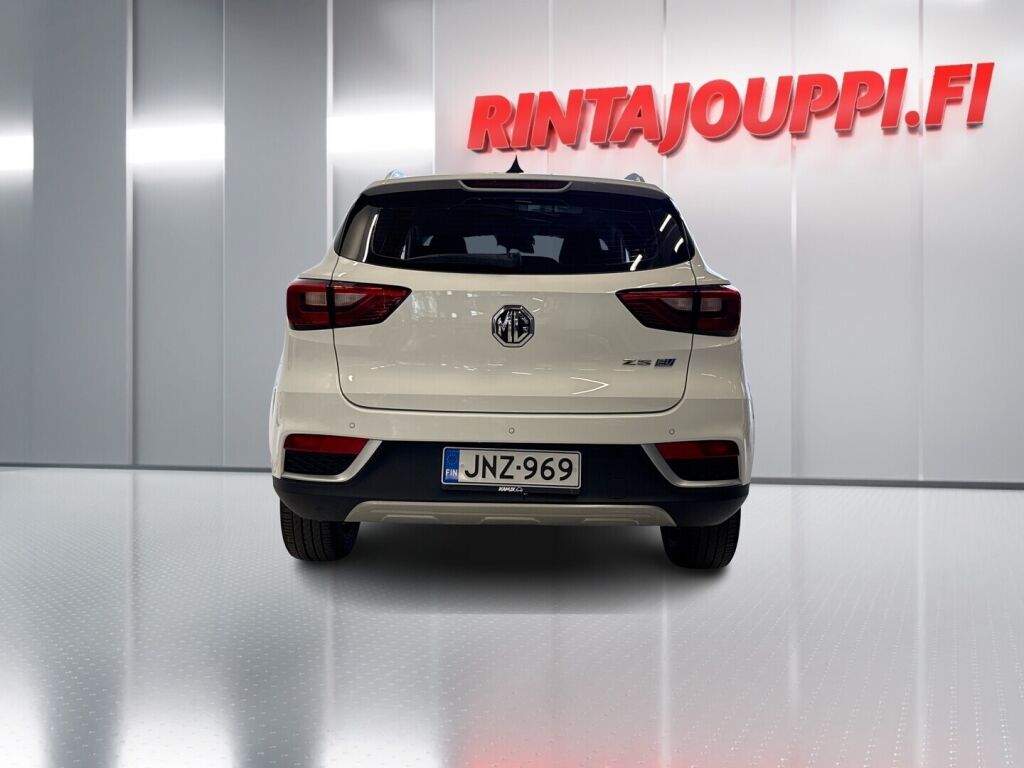 Mg ZS 2021 Valkoinen