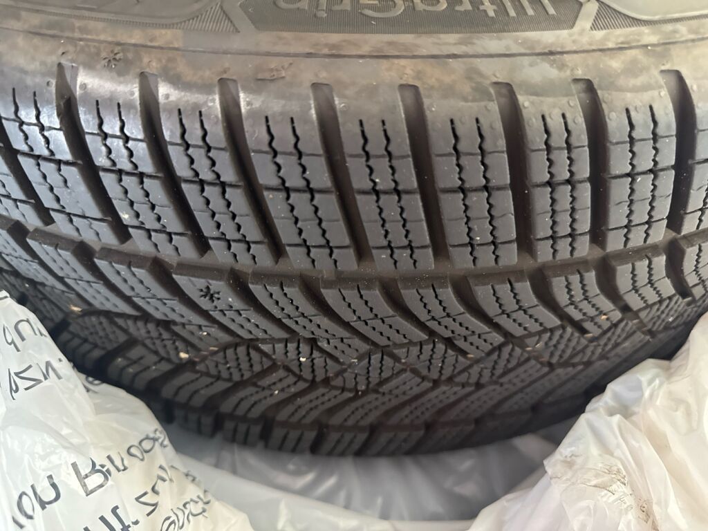 BMW I4 M50 2024 Sininen