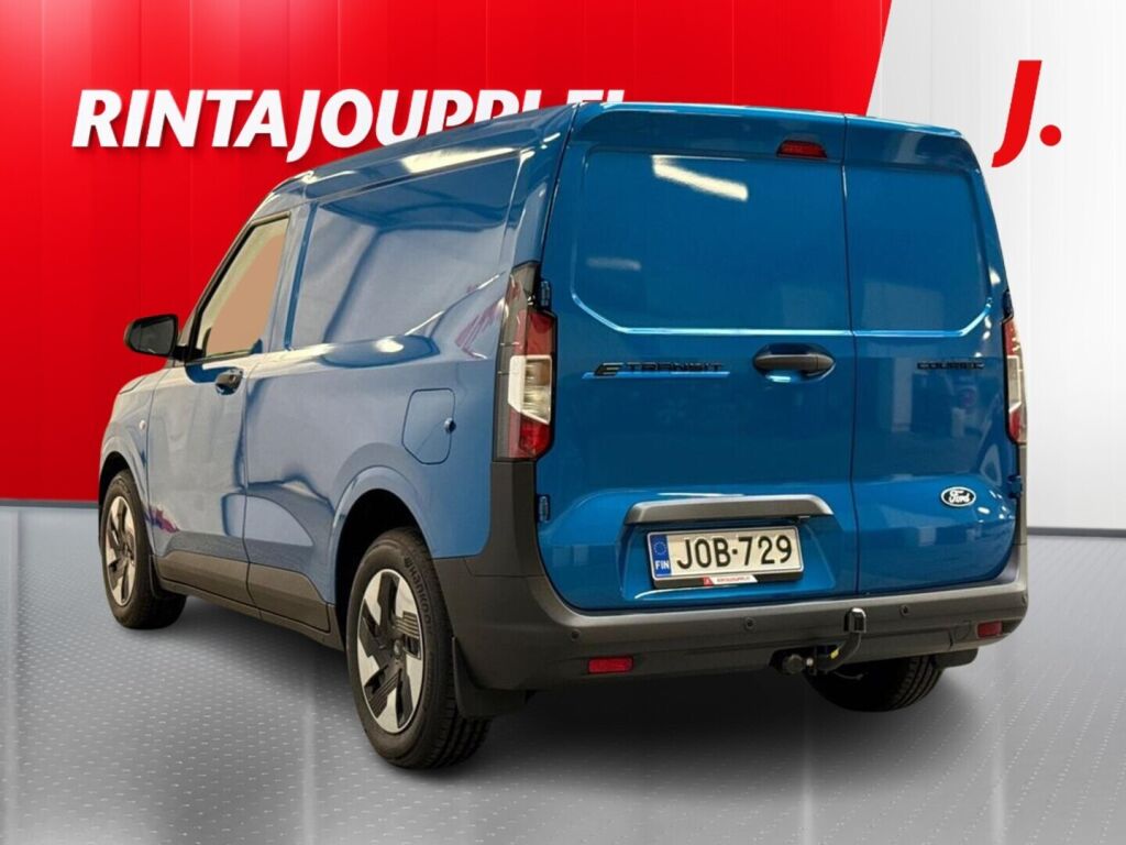 Ford Transit Courier 2025 Sininen