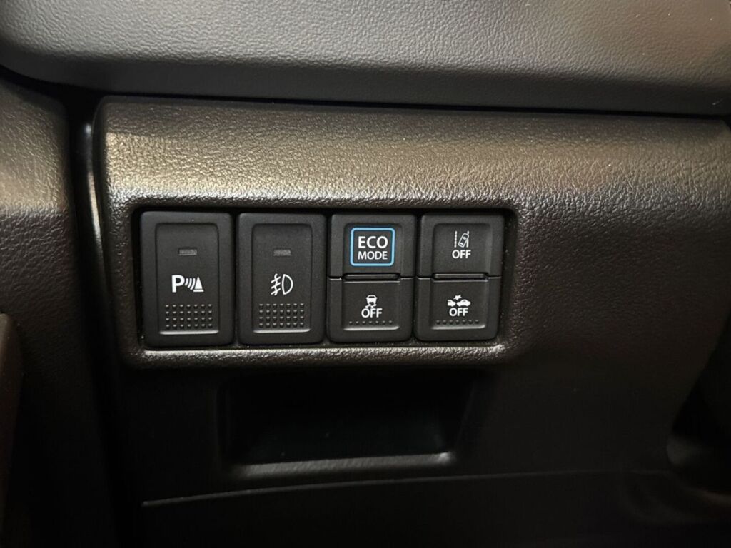 Suzuki S-Cross 2024 Musta