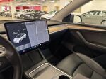 Tesla Model Y 2021 Harmaa