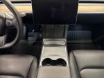 Tesla Model Y 2021 Harmaa