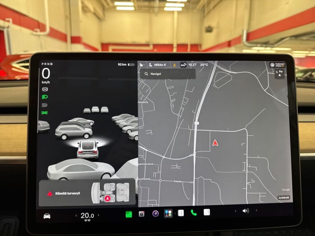 Tesla Model Y 2021 Harmaa