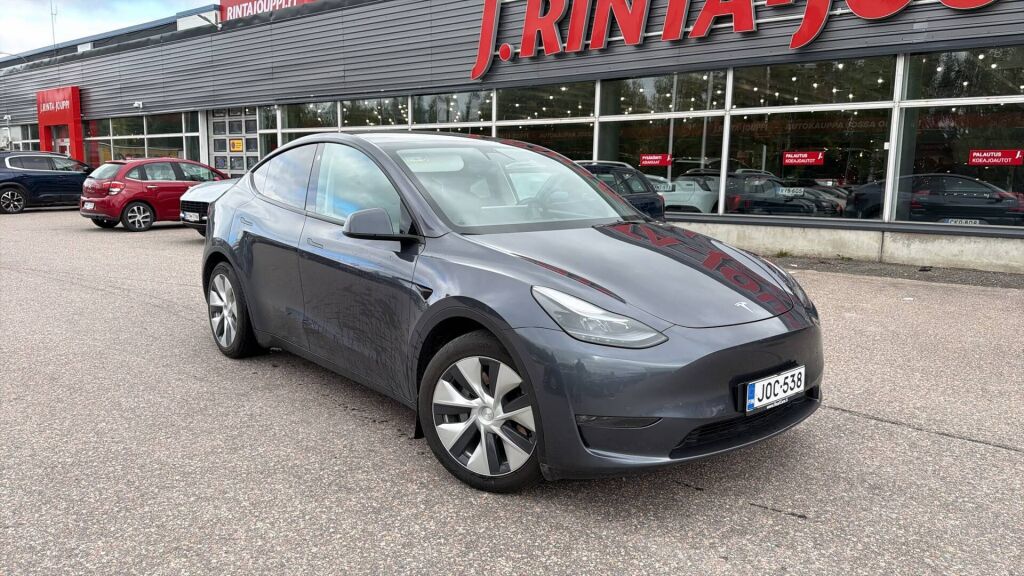 Tesla Model Y 2021 Harmaa