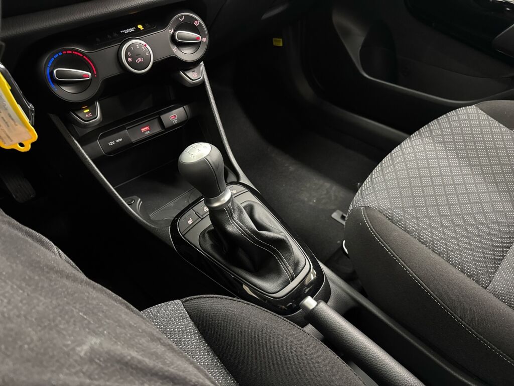 Kia Picanto 2025 Harmaa