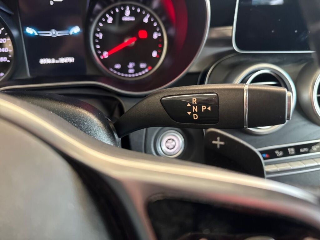 Mercedes-Benz C 2019 Musta
