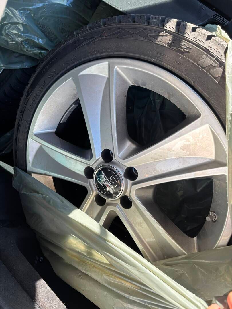 Mercedes-Benz C 2019 Musta