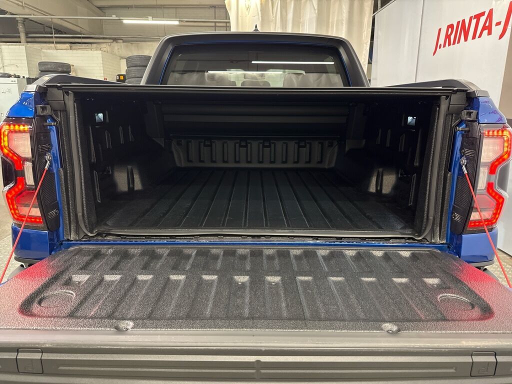 Ford Ranger 2026 Sininen