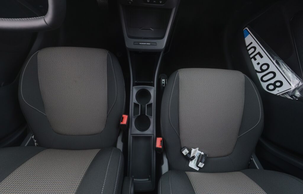 Ford Tourneo Courier 2025 Harmaa