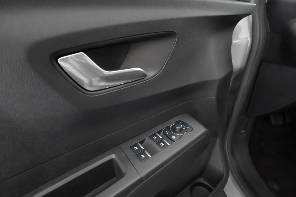 Ford Tourneo Courier 2025 Harmaa