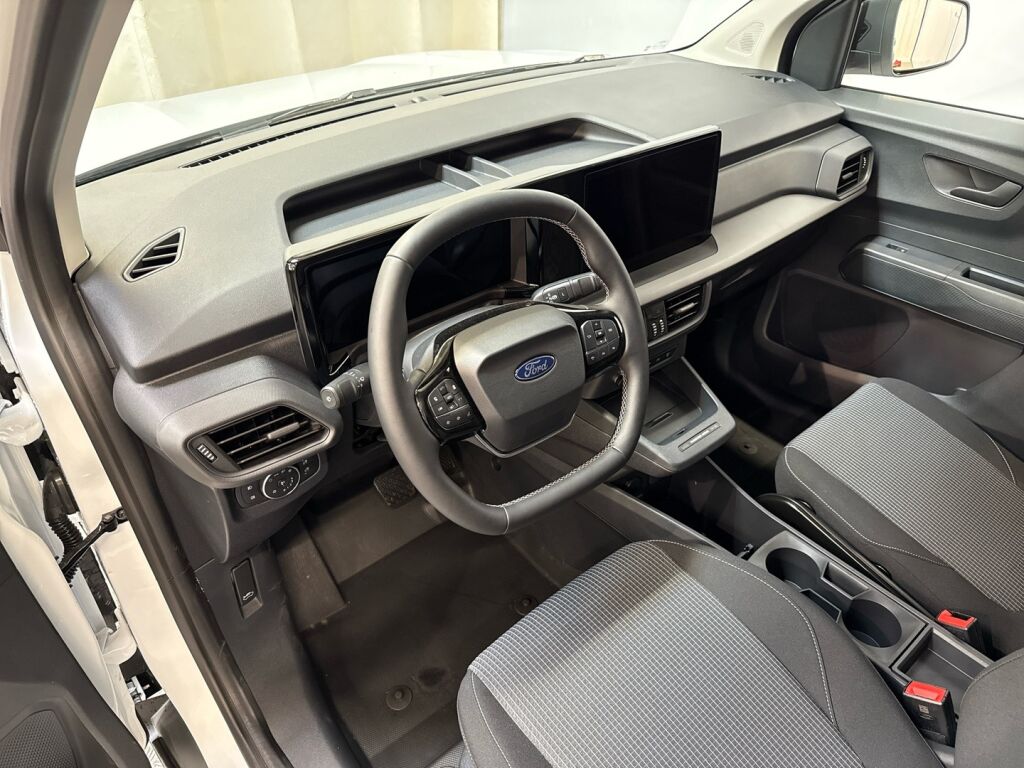 Ford Transit Courier 2025 Frozen White